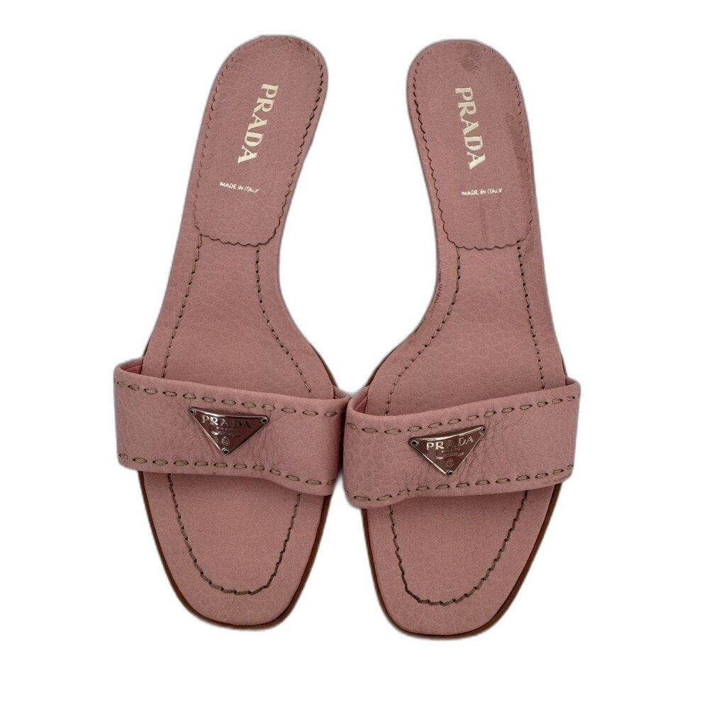Prada Vintage Baby Pink Pebbled Leather Logo Low Heel Open Toe Sandals Authentic